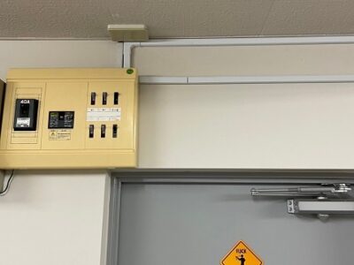 電源配線工事（小型電気温水器用電源・ブレーカー）　東京都千代田区