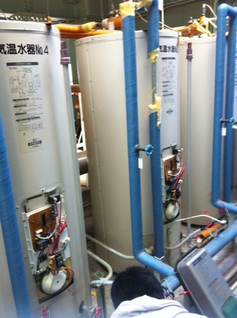 電気・空調・水道～（株）ＴＤＣ電工-電気温水器交換　鎌倉市
