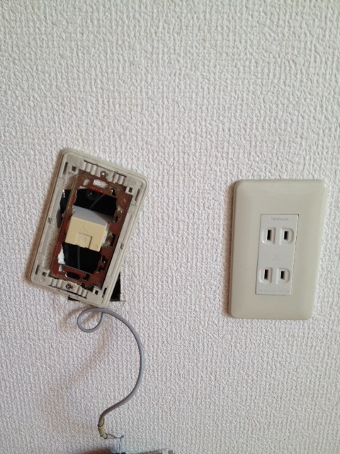 電話差込口の増設　埼玉県越谷市